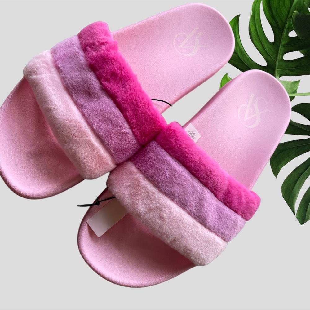 NEW LARGE Victoria's Secret PINK Striped faux fur slides